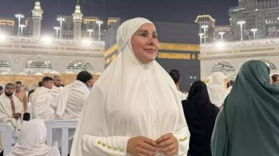 Transgender Isa Zega Dikecam Gara-gara Pakai Hijab Saat Umroh