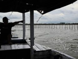 Warga Tiba-tiba Klaim Pemilik di Tengah Desakan Bongkar Pagar Laut