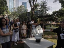Menikmati Koleksi 25 Galeri dalam Art Jakarta Gardens 2025