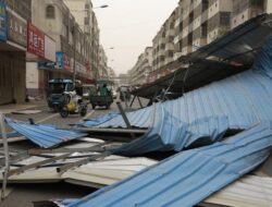 Beijing Diterjang Angin Kencang, Penerbangan Sampai saat ini KA Terganggu