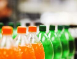 5 Makanan yang Bisa Bikin Kulit Unggul Tua