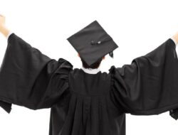 Apit, Yerremia dan Cerita Miris di Balik 1,01 Juta Sarjana RI Nganggur