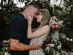 Taylor Swift-Travis Kelce Tunangan usai 2 Tahun Pacaran