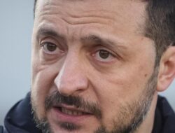 Zelensky Siap Temu Putin sampai Israel Pakai ‘Robot Bom’ di Gaza