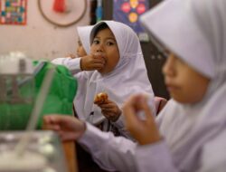 Mensesneg Target Perpres Tata Kelola MBG Rampung Pekan Depan