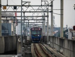 Pemprov DKI Pastikan Tarif MRT-LRT Tidak Naik, Bagaimana Transjakarta?