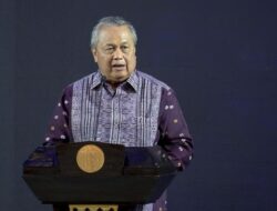 Bos Lembaga Keuangan Pusat Respons soal Moody’s Pangkas Outlook Kredit RI Jadi Negatif