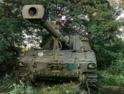 Gara-gara Ukraina, AS Ogah Gunakan Sistem Altileri Swa-Gerak di Iran