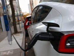 China Ciptakan Baterai Mobil Listrik Pengisian Dayanya Secepat Bensin