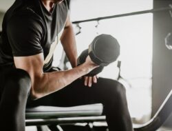 Masih Muda Bawaannya Mager? Kenalin, Kakek Berusia 100 Tahun Ini Masih Rutin Ngegym