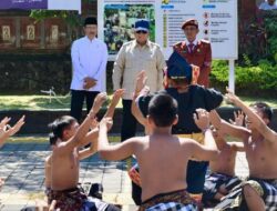 Pesan Prabowo ke Siswa Sekolah Rakyat: Jangan Jelekin Orang