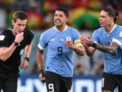 Darwin Nunez In, Luis Suarez Out!
