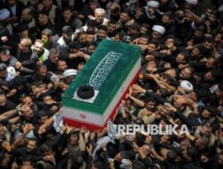 Prosesi Pemakaman Ayatollah Ali Khamenei Berakhir di Makam Imam Reza