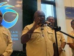 Gabungan Respons Pigai yang Pertanyakan Kredibilitas YLBHI