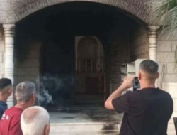 Pemukim Yahudi Menggila, Bakar Masjid di Tepi Barat