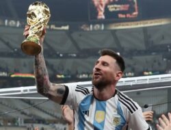 Kisah Paredes Dicuekin Messi Sampai 3 Bulan Gara-gara Liga Champions