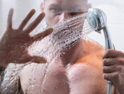 Sperma Bisa Rusak Bila Keseringan Berendam Air Hangat? Ini Kata Dokter : Okezone Women