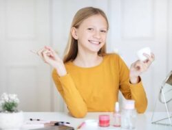 Bolehkah Remaja Lakukan Botox, Filler, atau Tanam Benang? : Okezone Women
