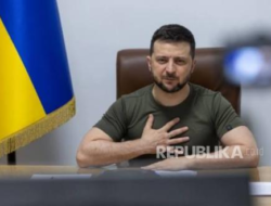 Zelensky Tawarkan Penghentian Serangan Kilang Minyak Rusia, Ada Syaratnya