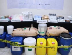 Penampakan Pabrik Makeup Ilegal Senilai Rp 16 Miliar di Mojokerto